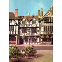 Postcard Harvard House, Stratford-upon-Avon, Warwickshire. Unposted