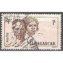 Madagascar 1946 Michel 393 O Cote (2005) 0.30 € Femmes Sakalava Cachet rond