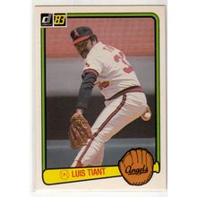 1983 Donruss baseball card 542 Luis Tiant