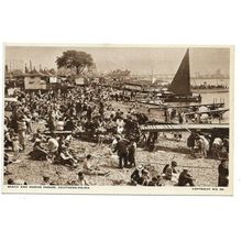 Beach And Marine Parade, Southend-On-Sea, Essex, Postcard.