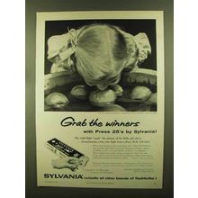 1956 Sylvania Press 25 Flashbulbs Ad - Grab the Winners