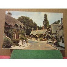 THE OLD VILLAGE, SHANKLIN, ISLE OF WIGHT used postcard 1976 pm island tourist =