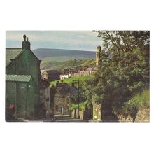 ROBIN HOOD'S BAY, YORKSHIRE unused vintage postcard =