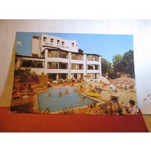 SWIMMING POOL, HOTEL HYPERION, TORQUAY, DEVON used postcard 2001 pm =