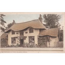 ED 152 PALMERS GREEN - THE THATCHED COTTAGE . PRINTED POSTCARD