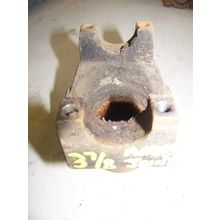 1962 DODGE POWER WAGON YOKE 29 SPLINE 3 7/8" U JOINT 63 64 65 66 67 68 69 71