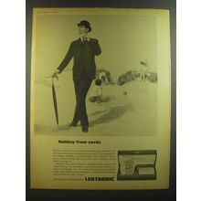 1964 Remington Lektronic Shaver Ad - Holiday from cords
