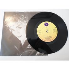 7"MADONNA.1986, PAPA DON'T PREACH.SIRE W8636. BIG DEAL.GLOSSY CARD. NEAR MINT
