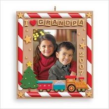 I LOVE GRANDPA 2007 HALLMARK KEEPSAKE ORNAMENT QXG6219
