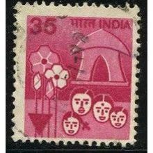 1979/1988 SG 927 - #4 fine used (o)