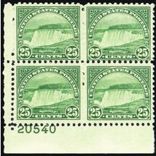 699, Mint NH 25¢ Plate Block of Four Stamps CV $60 - Stuart Katz