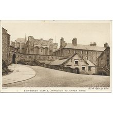 Edinburgh Castle, Upper Ward Approach, Scotland - Vintage Swaingravure Postcard