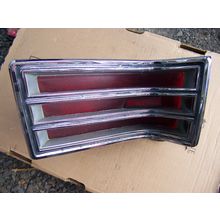 1967 CHRYSLER NEWPORT CUSTOM RH PASSENGER TAILLIGHT