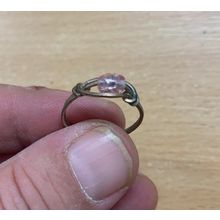 UK SIZE P VINTAGE GOLD TONE WITH PINK STONE 1.2 GRAMS RING (P3)