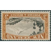 New Zealand 1936 3s chocolate & yellow-brown Wmk inverted SG590aw unused
