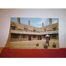 PENROSE ALMSHOUSES, BARNSTAPLE, DEVON. unused postcard by Salmon dated 1984 =
