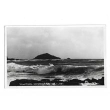 Mewstone, Heybrook Bay, Near Plymouth, Devon, RP Postcard.