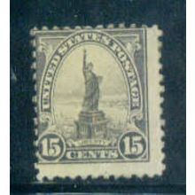 566 15c Statue of Liberty Average MMH C1545