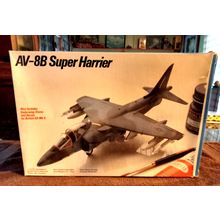 Testors 1:72 Scale McDonnell Douglas AV-8B Harrier Unopened Model Kit 1984