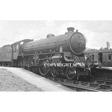 1028 ‘UMSEKE’ LNER @ NEASDON 47