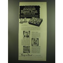 1949 Harry and David Royal Riviera Pears Advertisement - For Christmas