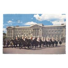 MOUNTED GUARDS AT BUCKINGHAM PALACE, LONDON used vintage postcard 1964 pm =