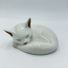 Royal Copenhagen Porcelain CAT SLEEPING Figurine #422 Denmark Cracked Porcelain