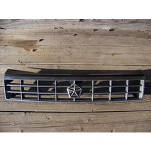 1991 PLYMOUTH SUNDANCE GRILL OEM HIGH LINE RS 89 90 92 93 94