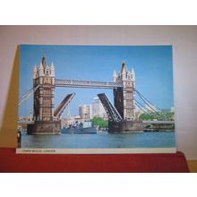 TOWER BRIDGE, The Thames, LONDON unused postcard Colourmaster #