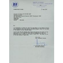 Queen Elizabeth II Jubilee Medal Award MOD Hand Signed Letter