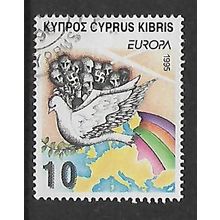 CYPRUS 1995 EUROPA PEACE & FREEDOM 10c NAZI HEADS ON PEACE DOVE SG 883 FU
