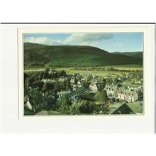 Aberdeenshire BRAEMAR Village Postcard by Dixon (PKI 28066)