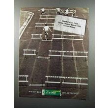 2001 Wrigley's Extra Gum Ad - Hurdler Curt Clark