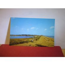 RIVER ALDE & THE BEACH, ALDEBURGH, SUFFOLK. unused postcard =
