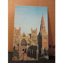 EXETER CATHEDRAL, DEVON unused postcard Plastichrome =