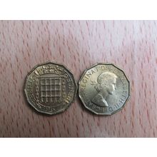 GB 1967 Elizabeth II Brass Threepence 3d Coin High Grade AU