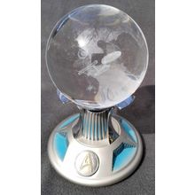 STAR TREK U.S.S. Enterprise NCC-1701 CRYSTAL BALL LE Franklin Mint (Lights up)
