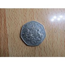 GB 2013 Elizebeth II Decimal 50p Christopher Ironside Coin