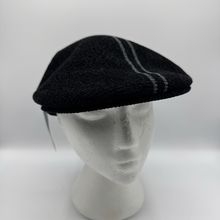 Kangol Size Small Flat Cap New w/Tags Black Grey Stripe Mens Hat Fashion