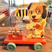 Old Vintage Original Fisher Price Merry Mutt #473 8 1/4" Tall Working 1949