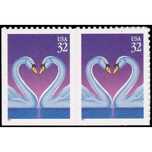 3123 32c Love Fine MNH BPS Hor Pair BL V5035