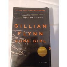 Gone Girl - Paperback By Flynn, Gillian - GOOD