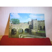 PULTENEY BRIDGE, BATH. SOMERSET unused postcard by Harvey Barton =
