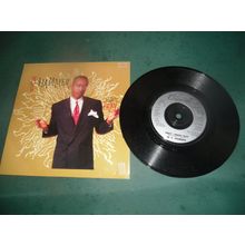 M. C. HAMMER 7" SINGLE - PRAY..RADIO EDIT/PRAY..JAM THE HAMMER MIX