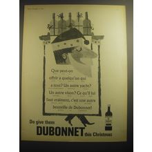 1965 Dubonnet Aperitif Ad - Que peut-on offrir a quelqu'un qui a tout?