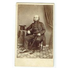 Victorian cdv photo stout man seated unlocated photographer