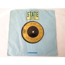 7" 1975. GARY BENSON. DON'T THROW IT ALL AWAY. STATE .STAT 10. EXCELLENT