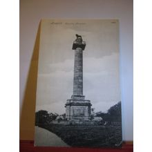 WAR MONUMENT, ALNWICK, NORTHUMBERLAND unused vintage postcard =