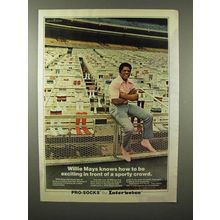 1975 Interwoven Pro Socks Ad w/ Willie Mays