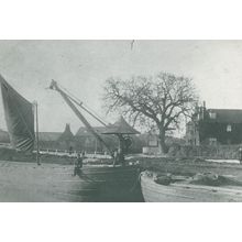 Sawbridgeworth Wharf in 1910 Enfield Lee Valley Postcard